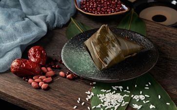 端午节包粽子作文100字8篇