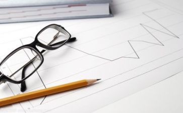 财务月工作计划总结推荐7篇