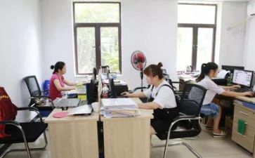 财务科个人述职报告通用5篇