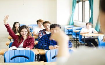 在大学里工作心得体会7篇