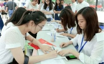 大一大学生自我鉴定范文7篇