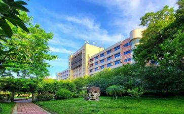 会计大专毕业自我鉴定5篇