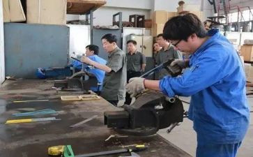 电工与实训心得体会6篇