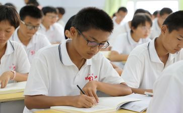 高一新生开学演讲稿7篇