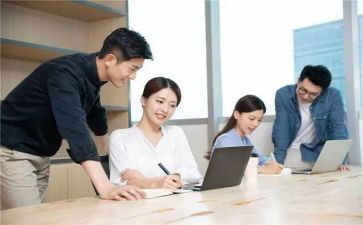 社区工作者月工作总结通用6篇