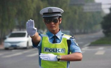 交警作文通用8篇