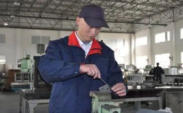 钳工安全工作总结7篇