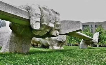 《俗世奇人》读后感500字5篇