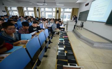 数学教师个人述职报告范文8篇