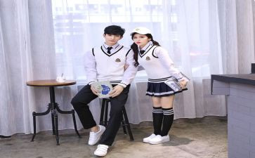 校服采购合同7篇