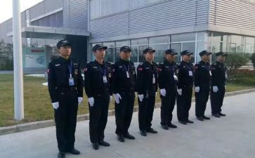 小区保安月总结报告7篇