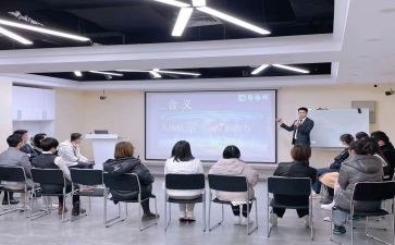 述职报告培训学校7篇