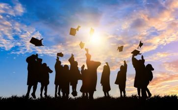 大学生应届生简历模板5篇