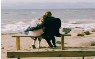 大班故事大熊的拥抱节教案5篇