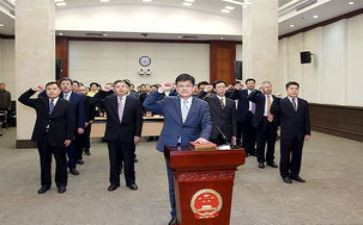 行政人事专员述职报告5篇