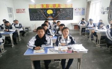 学校安全主题班会教案6篇